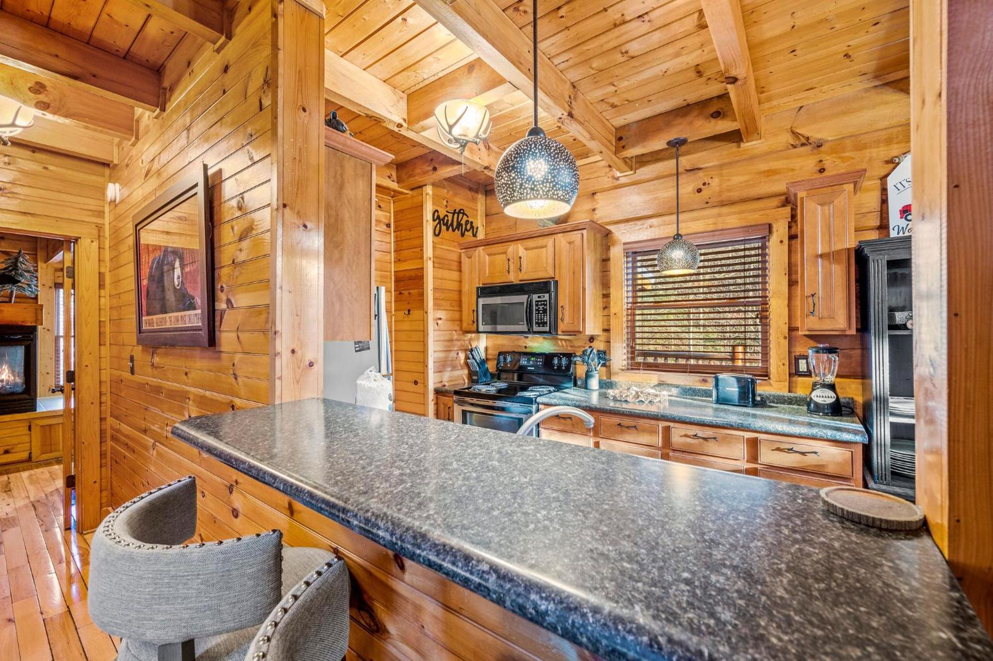 Mountain Laurel Holiday Home Gatlinburg Eksteriør bilde