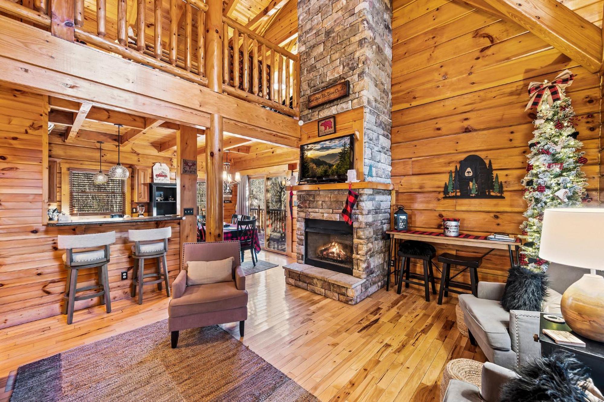 Mountain Laurel Holiday Home Gatlinburg Eksteriør bilde