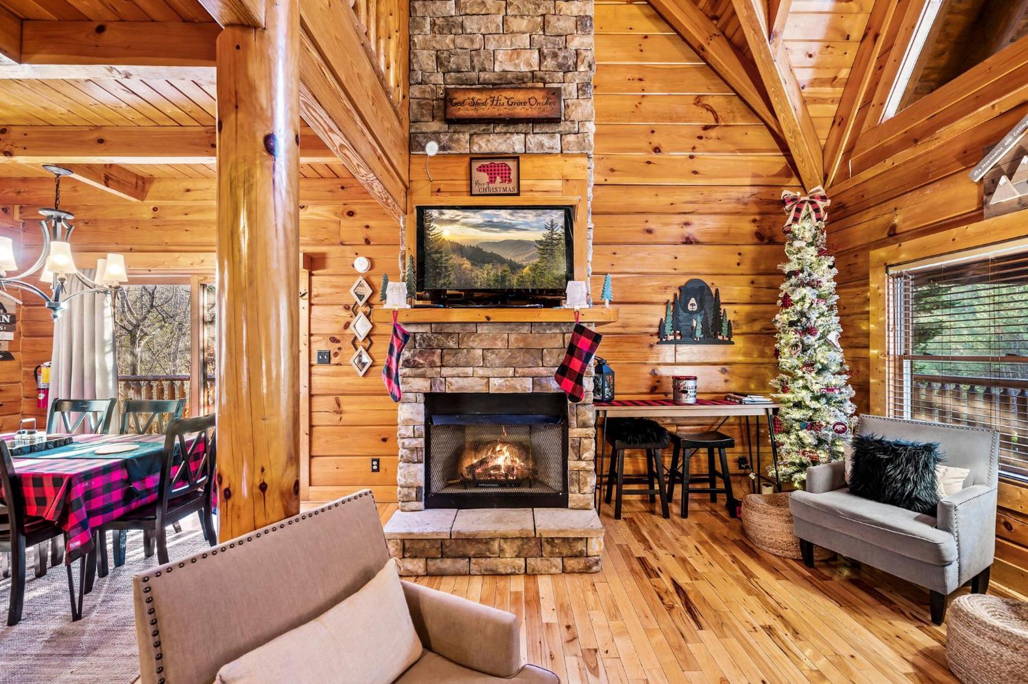 Mountain Laurel Holiday Home Gatlinburg Eksteriør bilde